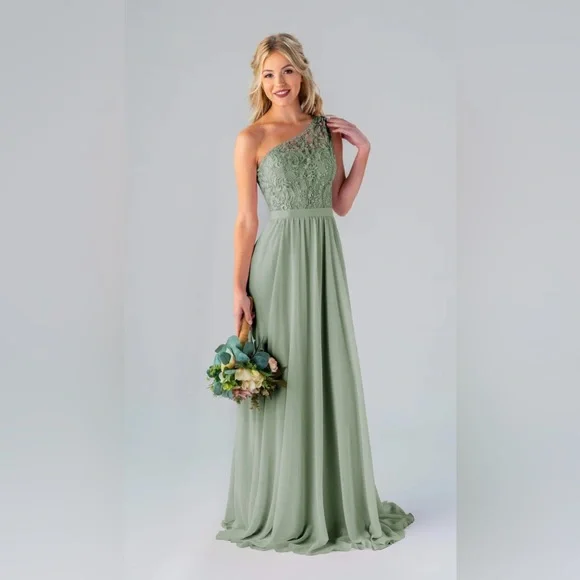 Kennedy Blue | Dresses | Kennedy Blue Shannon Bridesmaid Dress In Sage  Green | Poshmark